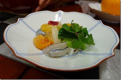 サヨリと赤貝の山吹みそ膾（お向う）